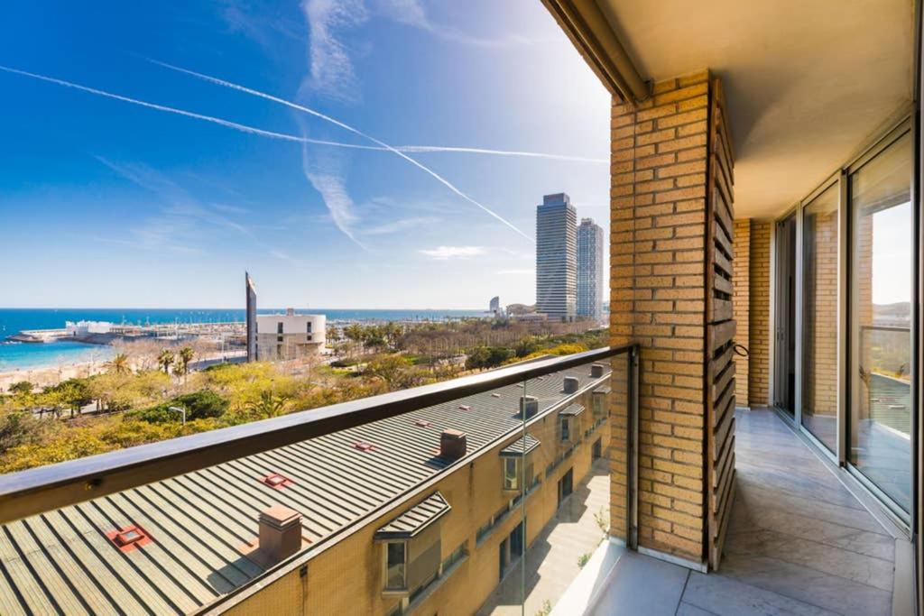 Sea Views & City Skyline Barcelona Buitenkant foto