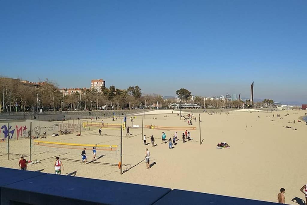 Sea Views & City Skyline Barcelona Buitenkant foto